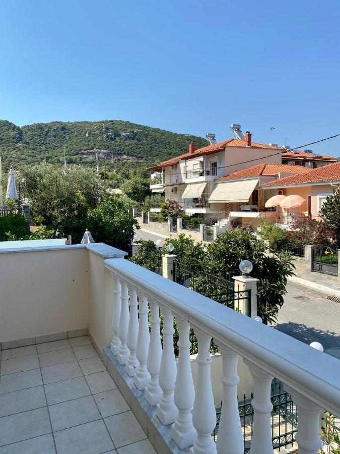 Thea Apartments Nea Iraklitsa Kültér fotó