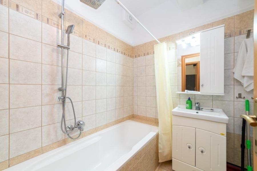 Thea Apartments Nea Iraklitsa Kültér fotó
